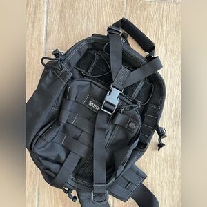 Maxpedition sling pack gearslinger black new without tags